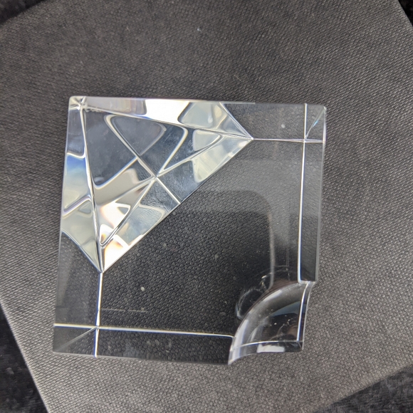 Rare Signed Steuben Glass Floating Spheres Prism Paperweight - Picture 4 of 10